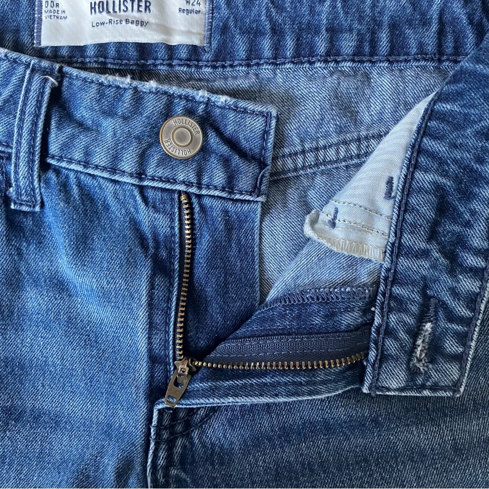 Hollister Low Rise Baggy Jeans Size 00 24 Distressed Wide Leg 100% Cotton Denim - Picture 9 of 14